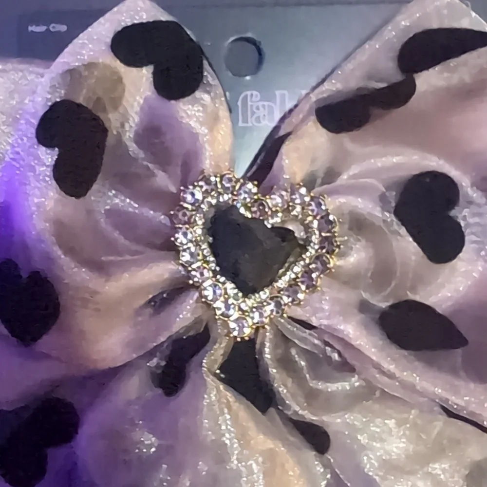 NWT Heart Bow Hair Clip Coquette Romantic Valentine Accessory